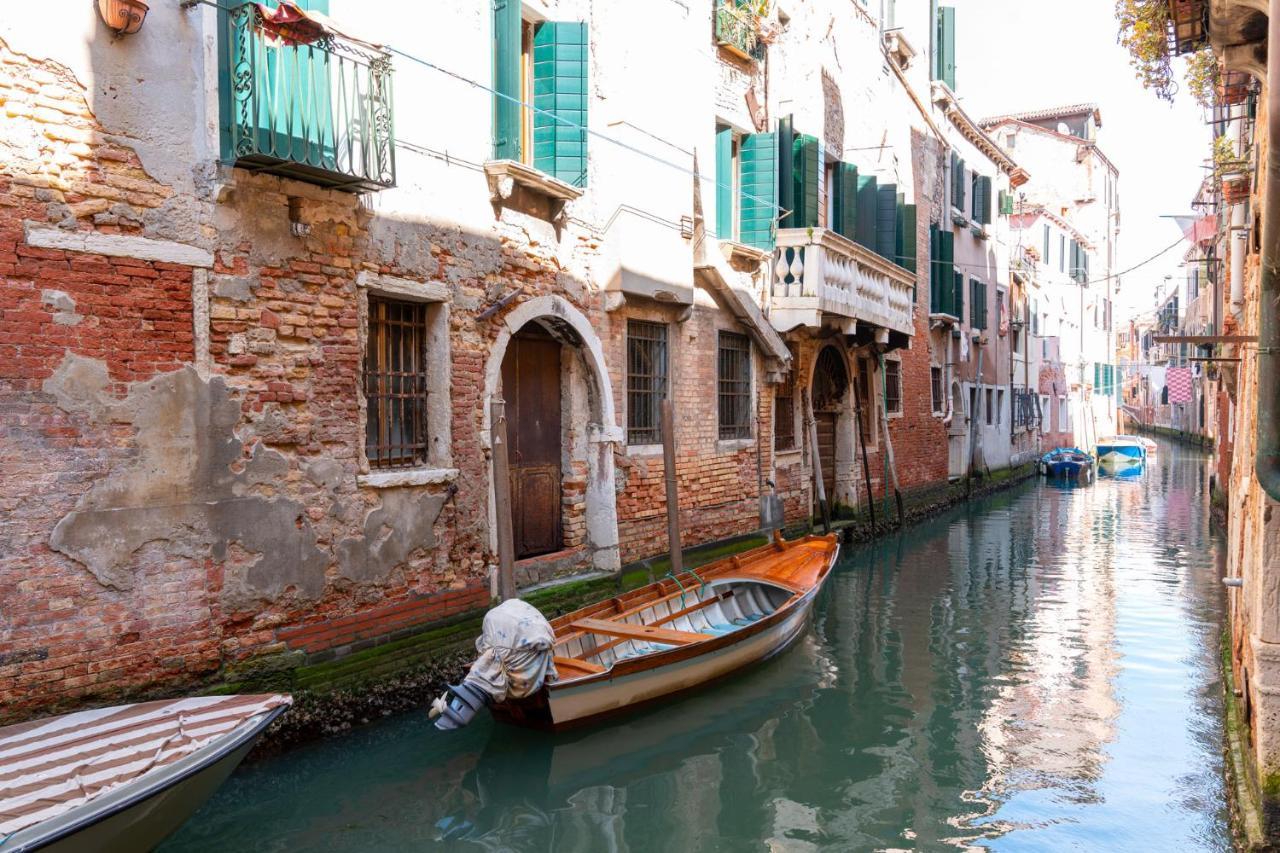 Casa Al Ponte Scudi - 4 Windows On The Canal Venetië Buitenkant foto